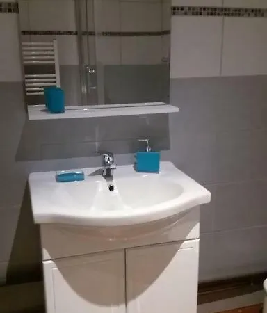 Le Vivier Avec Parking 公寓